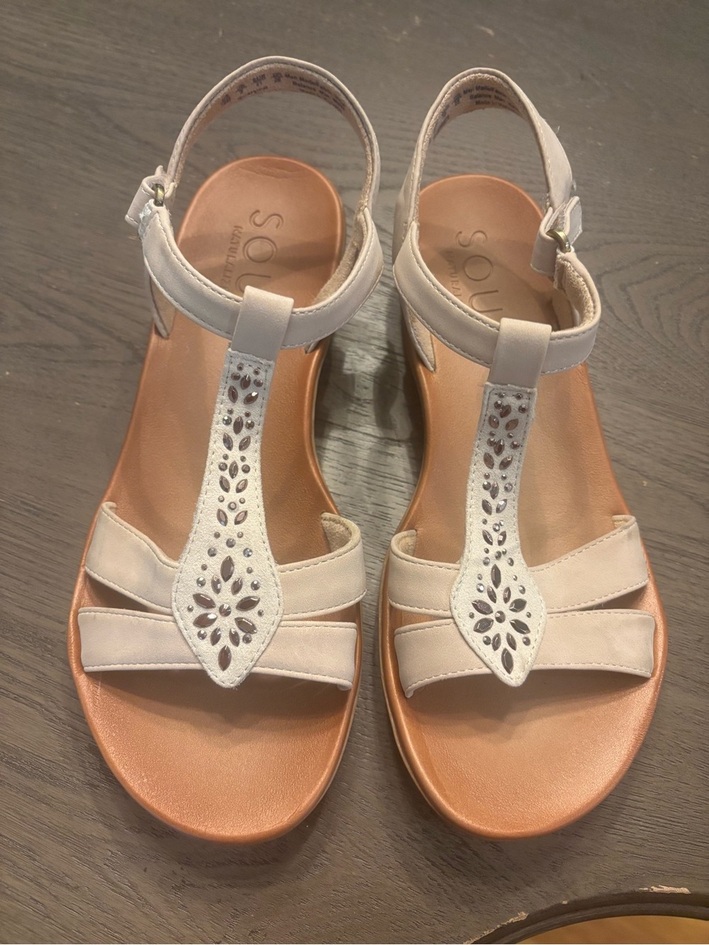 SOUL Naturalizer Women's Cream T-Strap Sandals with Embellished Accents